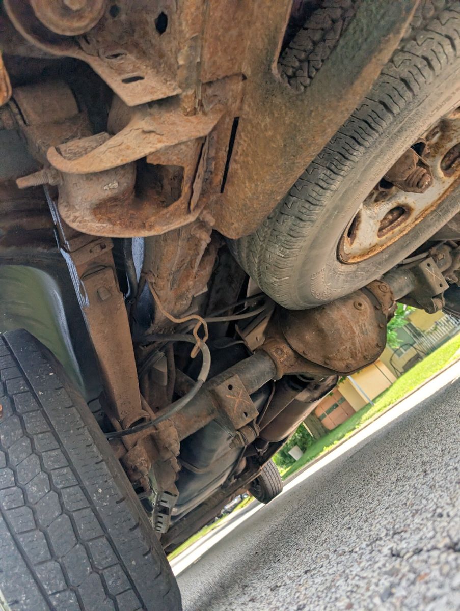 2011 Chevrolet Express 3500 86