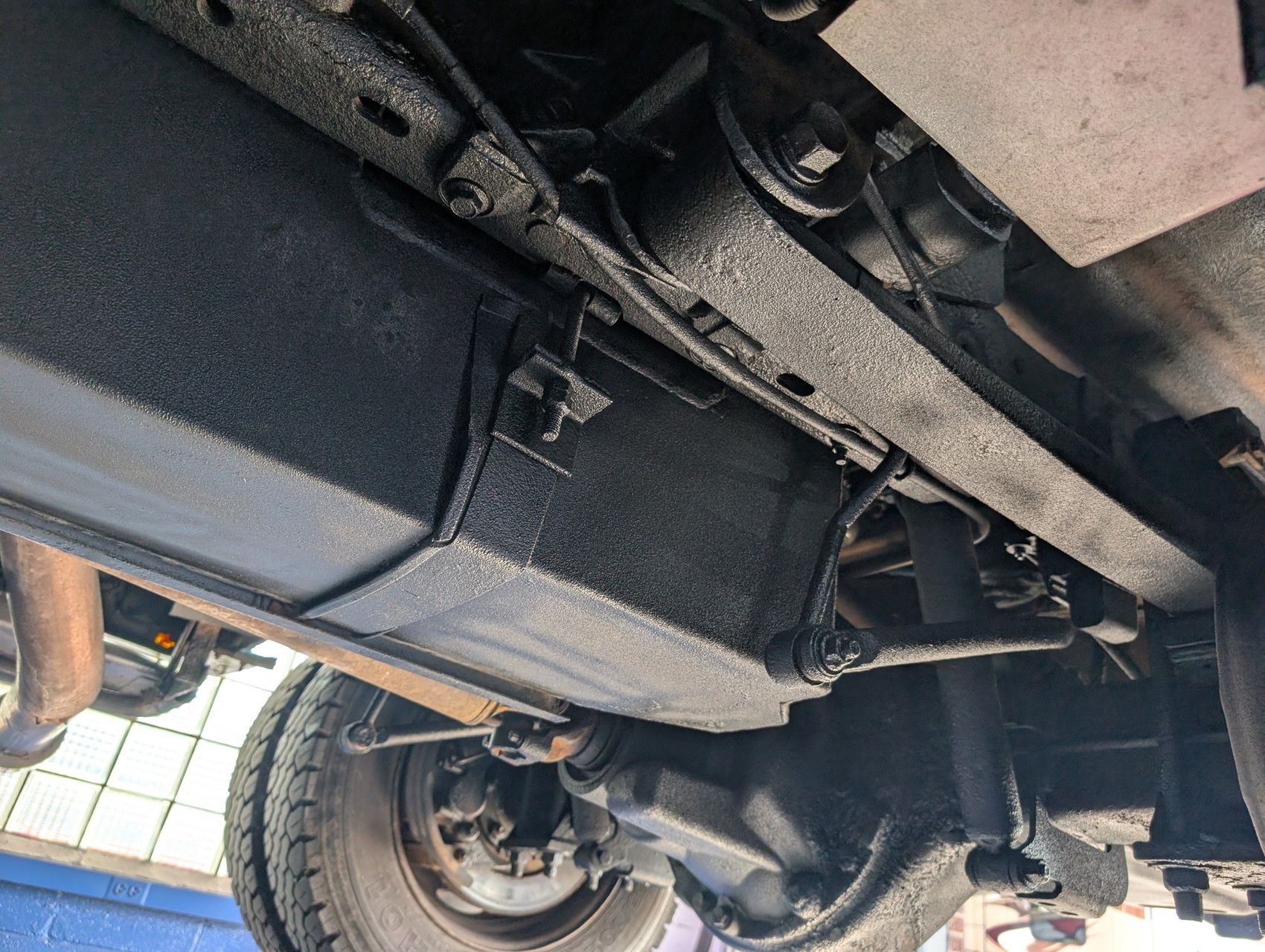 2001 Ford F-550 236