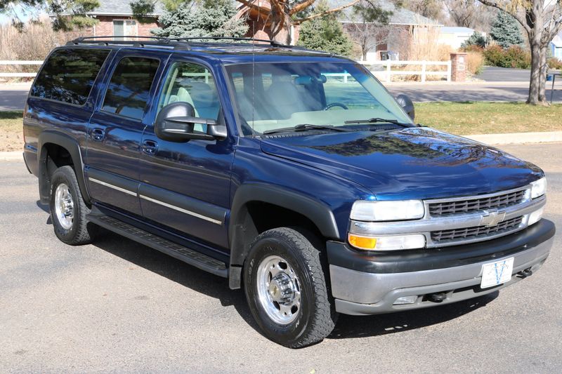 2002 Chevrolet Suburban Photos   AIAK7XFG0C0XJS 