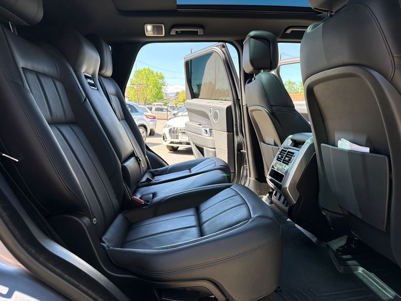 2022 Land Rover Range Rover Sport SE - Photo 19