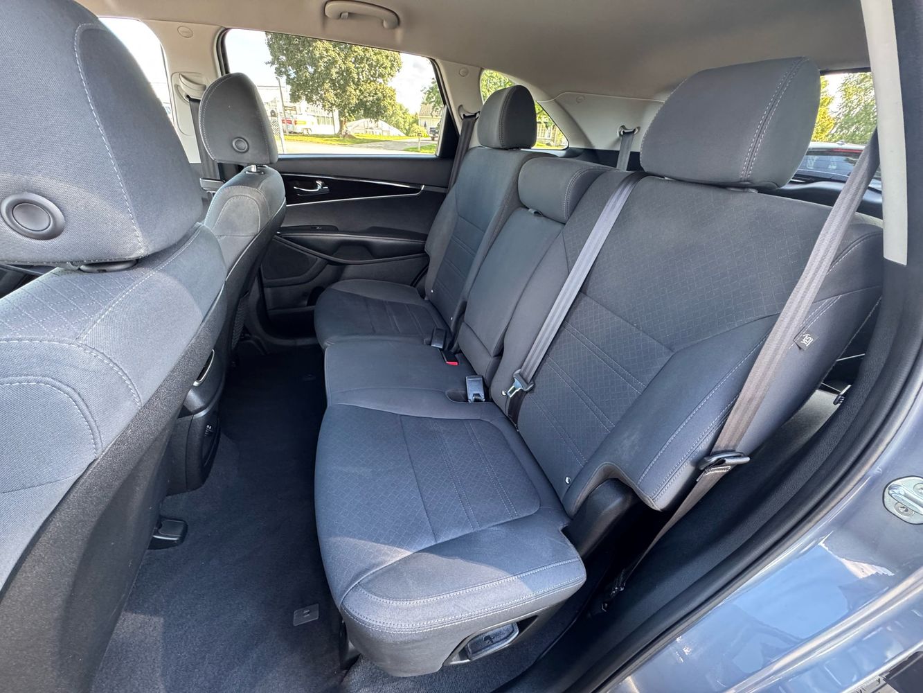 2019 Kia Sorento LX S photo 20