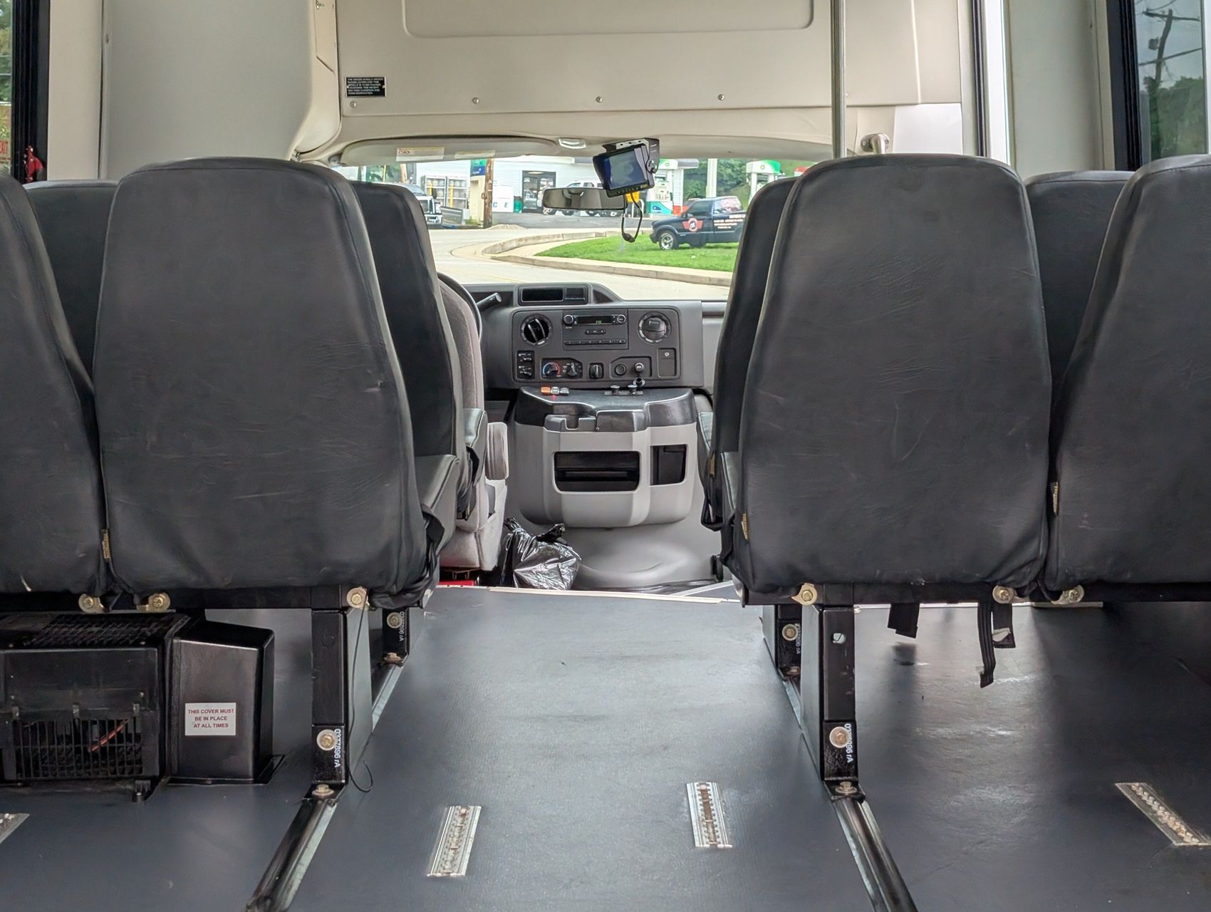 2016 Ford E-350 42