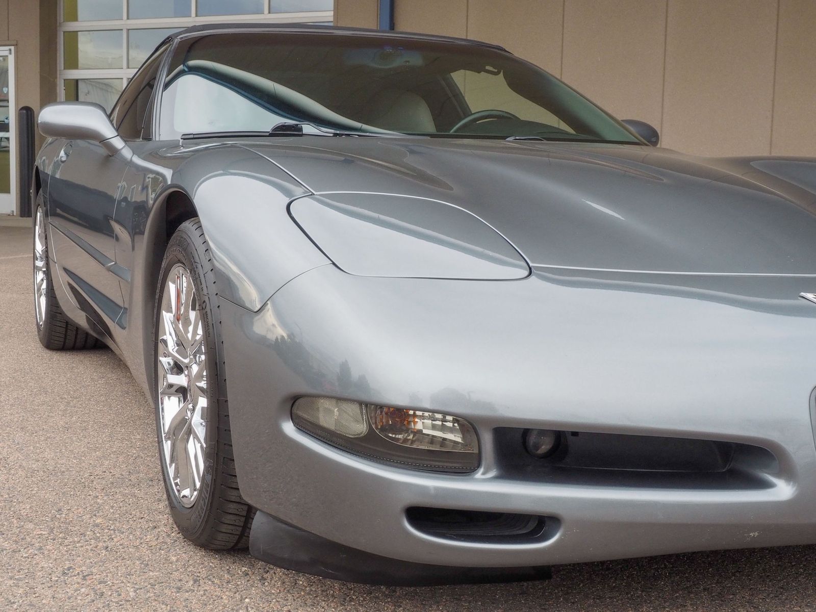 2003 Chevrolet Corvette 15