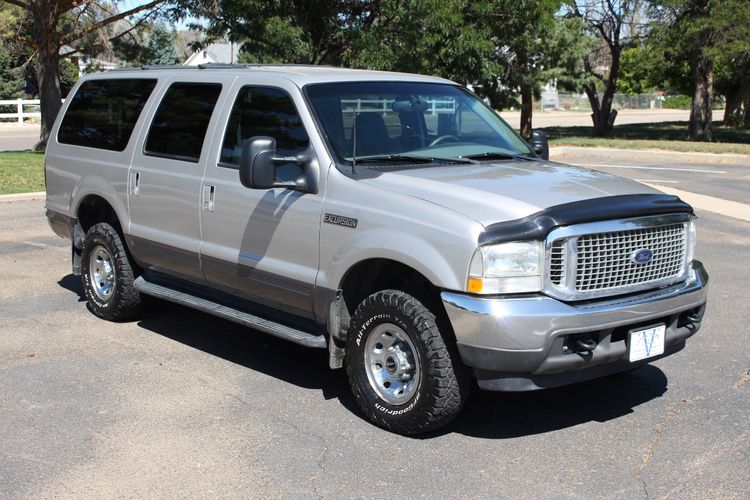 2002 Ford Excursion XLT | Victory Motors of Colorado