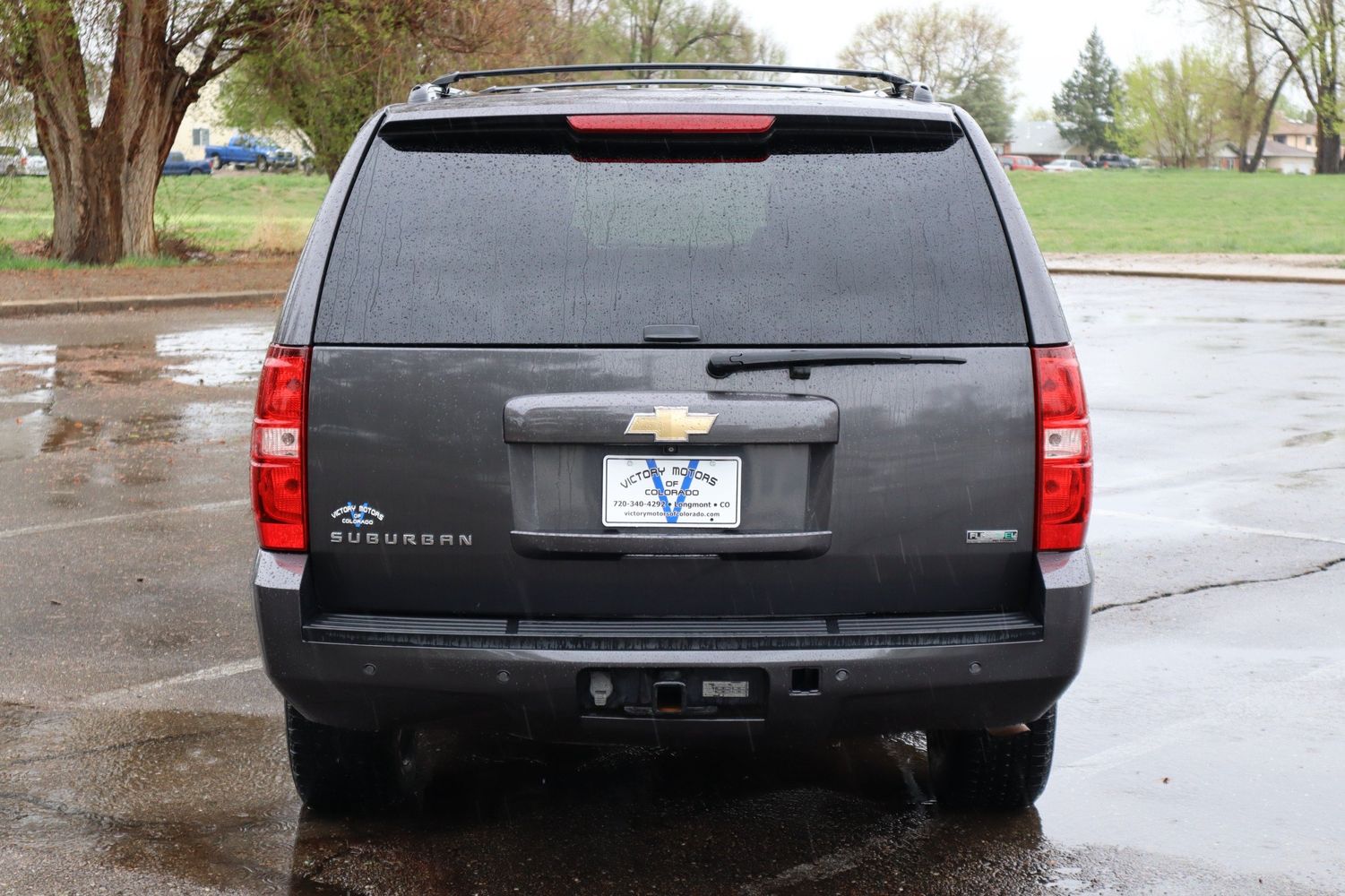 2010 Chevrolet Suburban Z71 | Victory Motors of Colorado