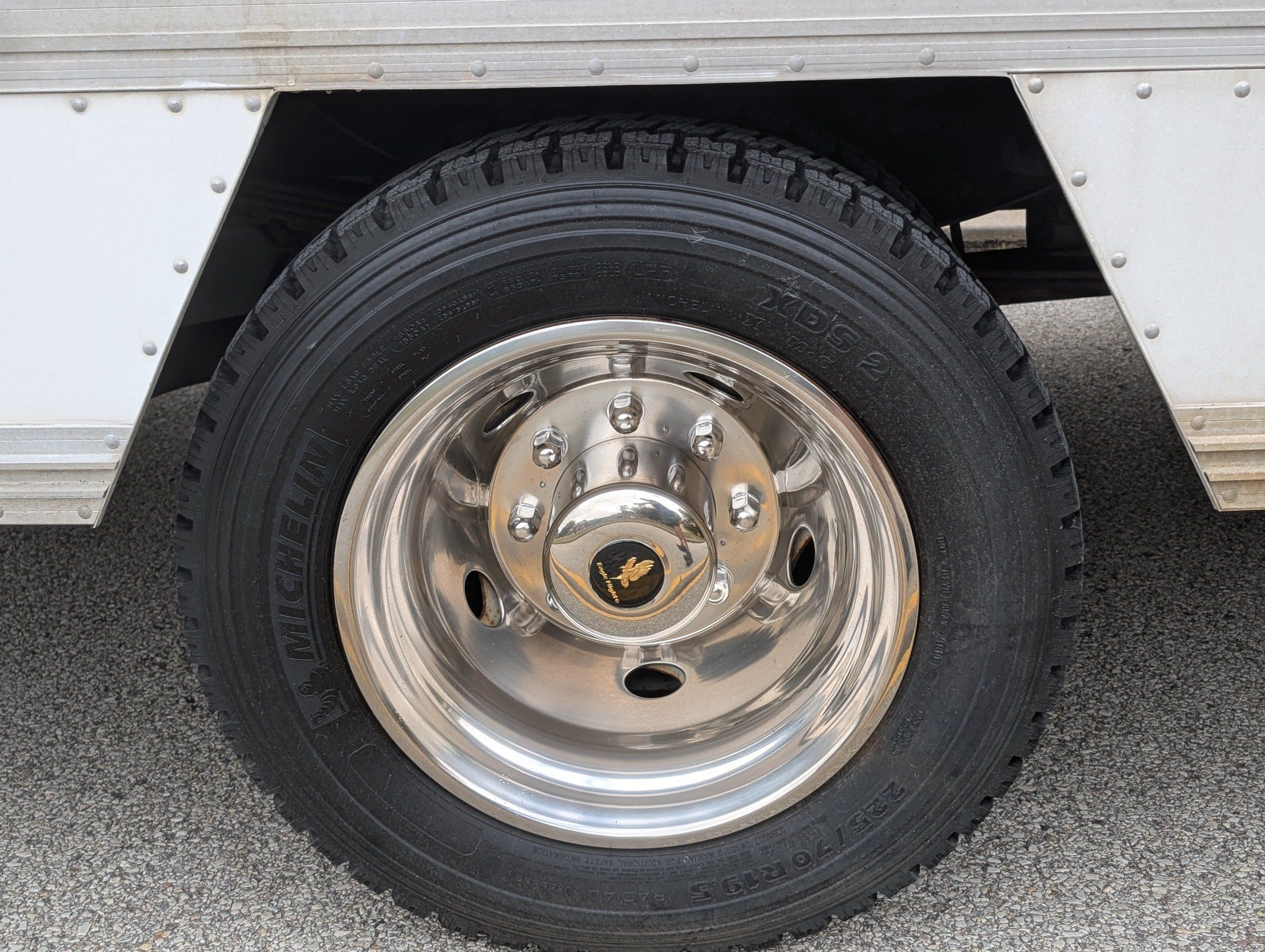 2000 Ford F-550 photo 36