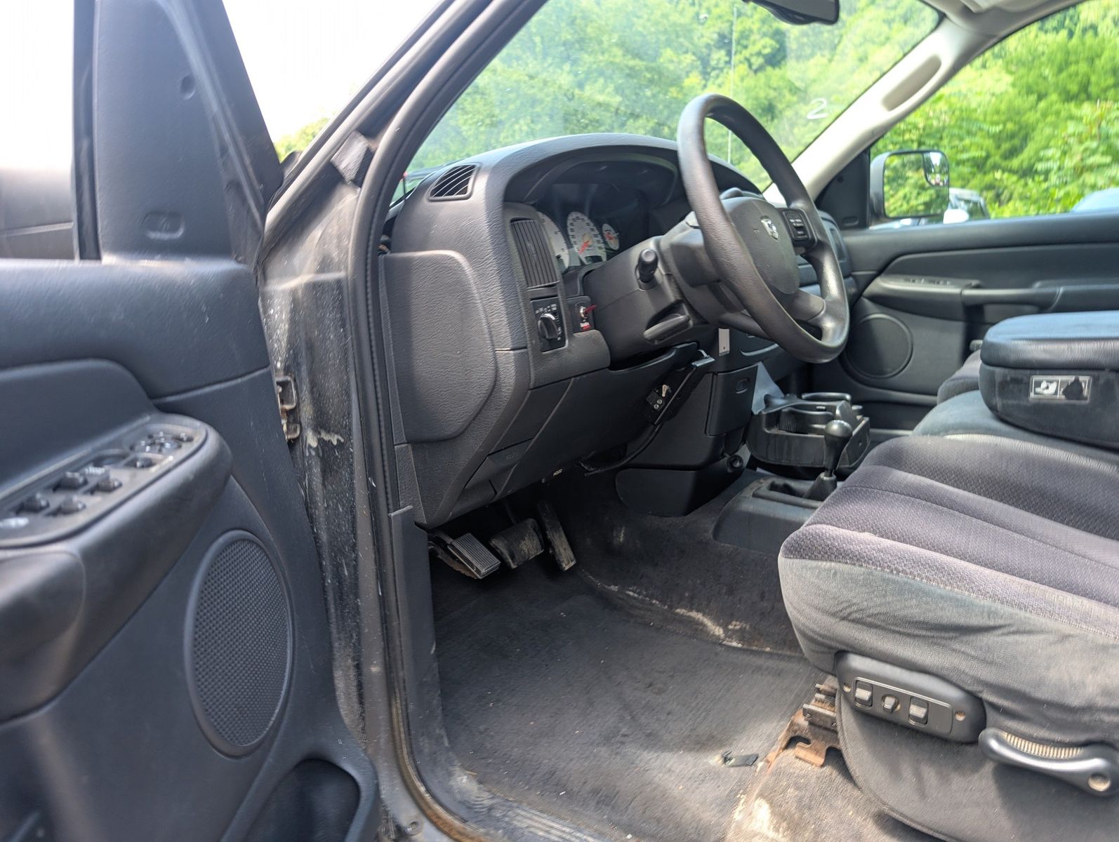 2004 Dodge Ram 3500 51