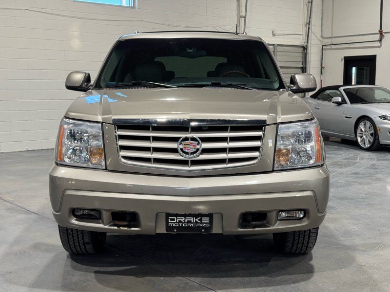 2002 Cadillac Escalade Base, photo 8