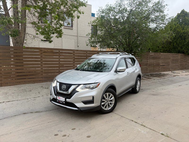 2020 Nissan Rogue SV AWD's photo