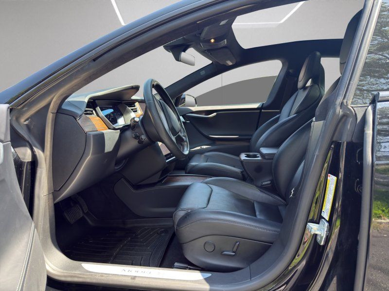 2019 Tesla Model S Long Range photo 9