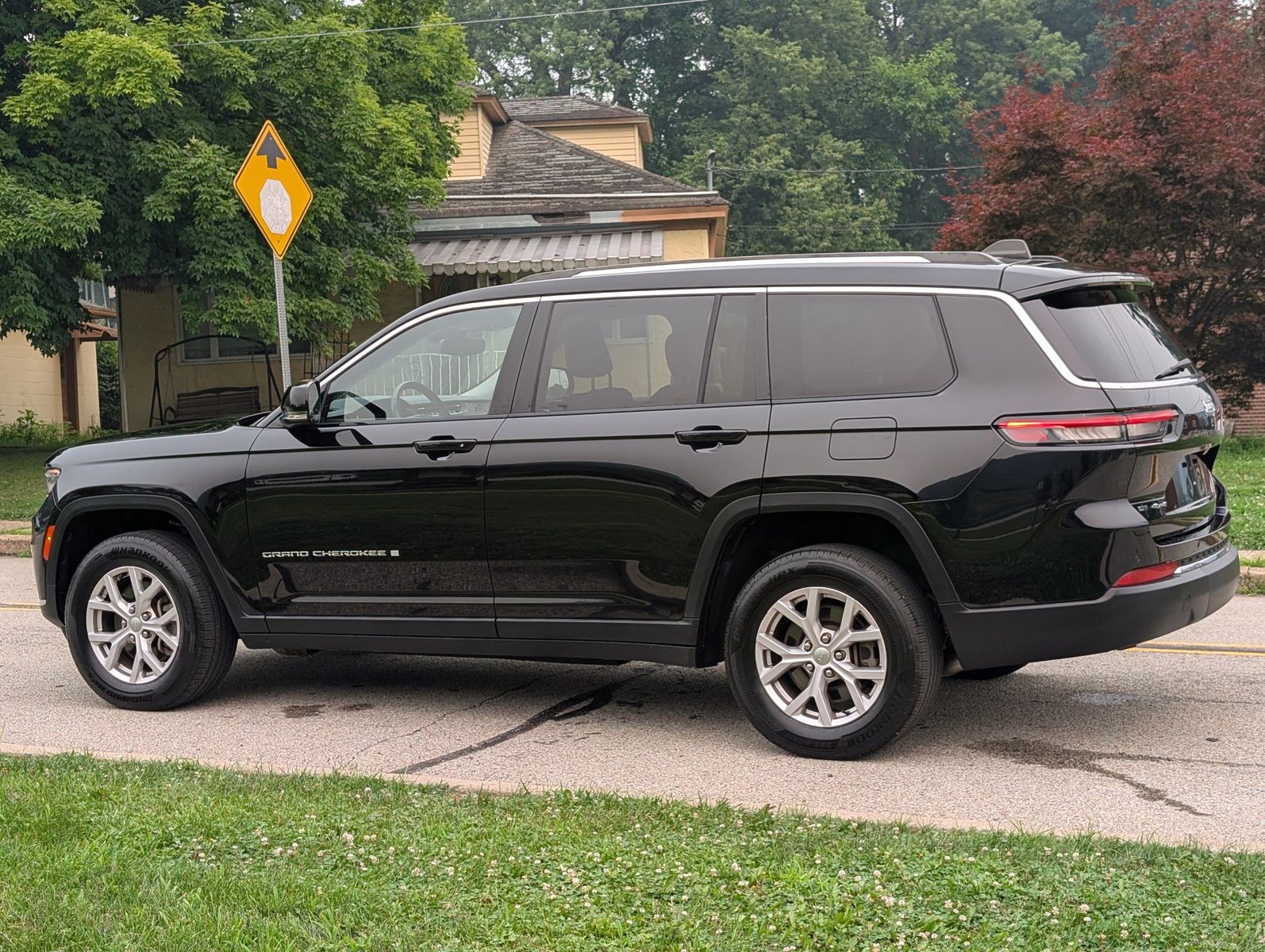 2022 Jeep Grand Cherokee L 9