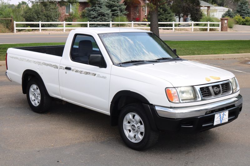 1998 Nissan Frontier Photos