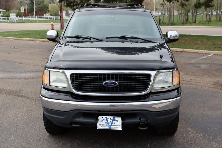 2002 Ford Expedition XLT | Victory Motors of Colorado