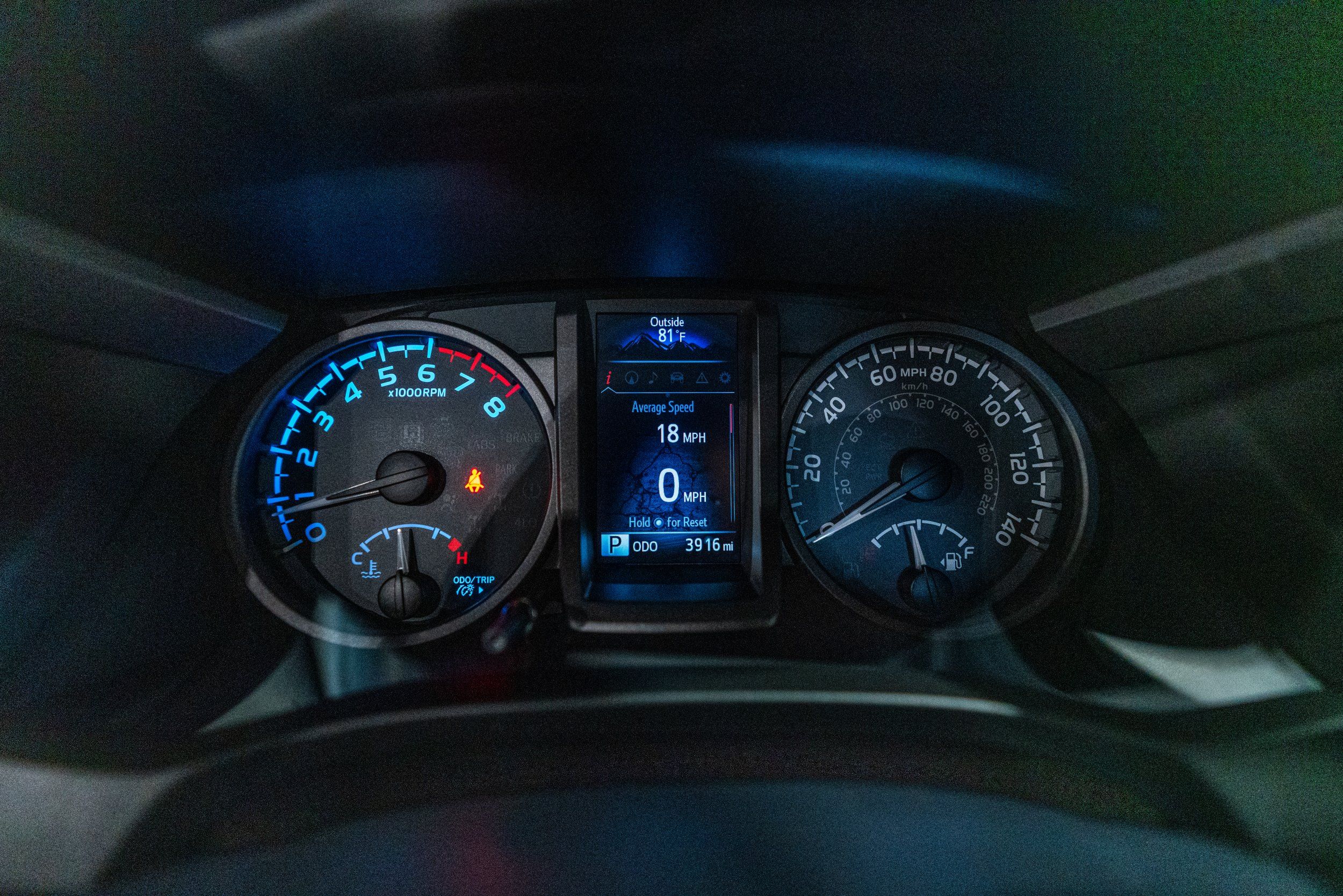 2017 Toyota Tacoma TRD Sport, photo 31
