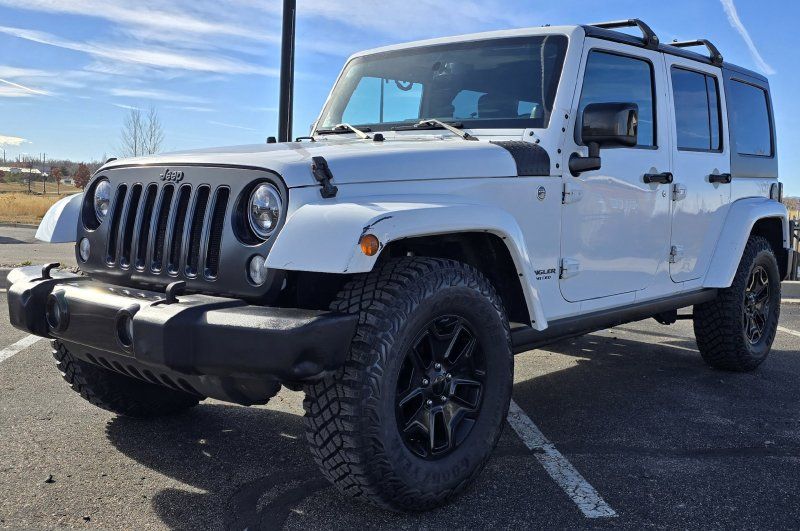 2014 Jeep Wrangler Unlimited Sahara's photo
