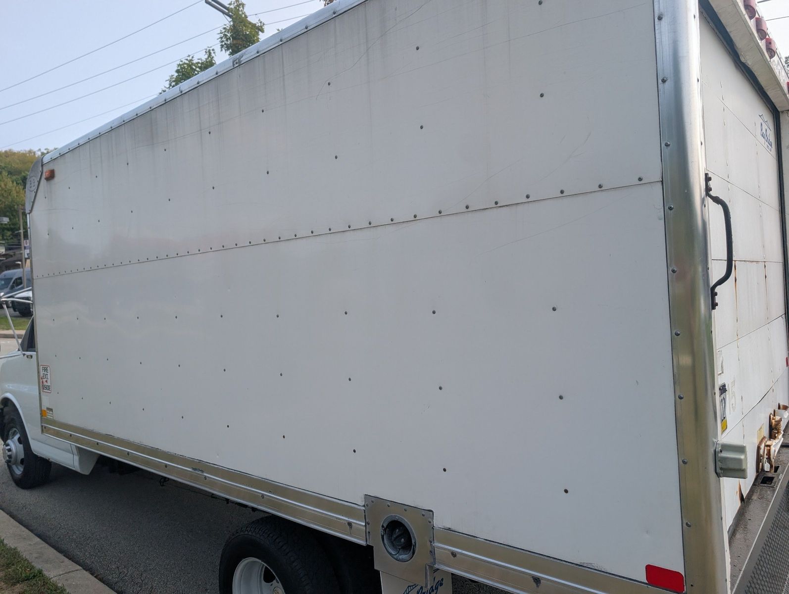 2004 Chevrolet Express Cutaway 53