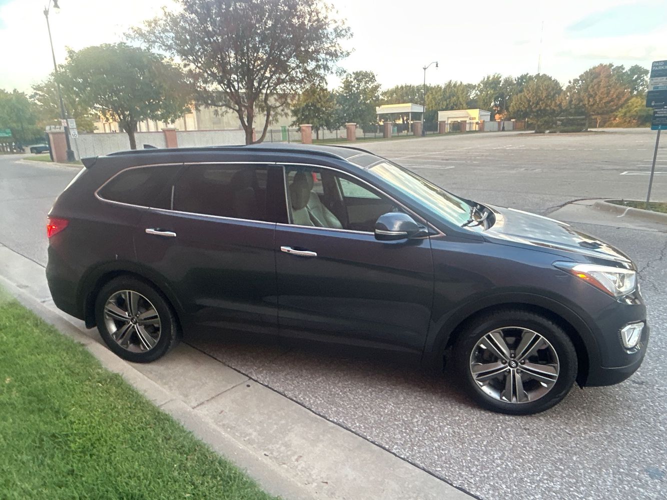 2014 Hyundai Santa Fe Limited photo 4