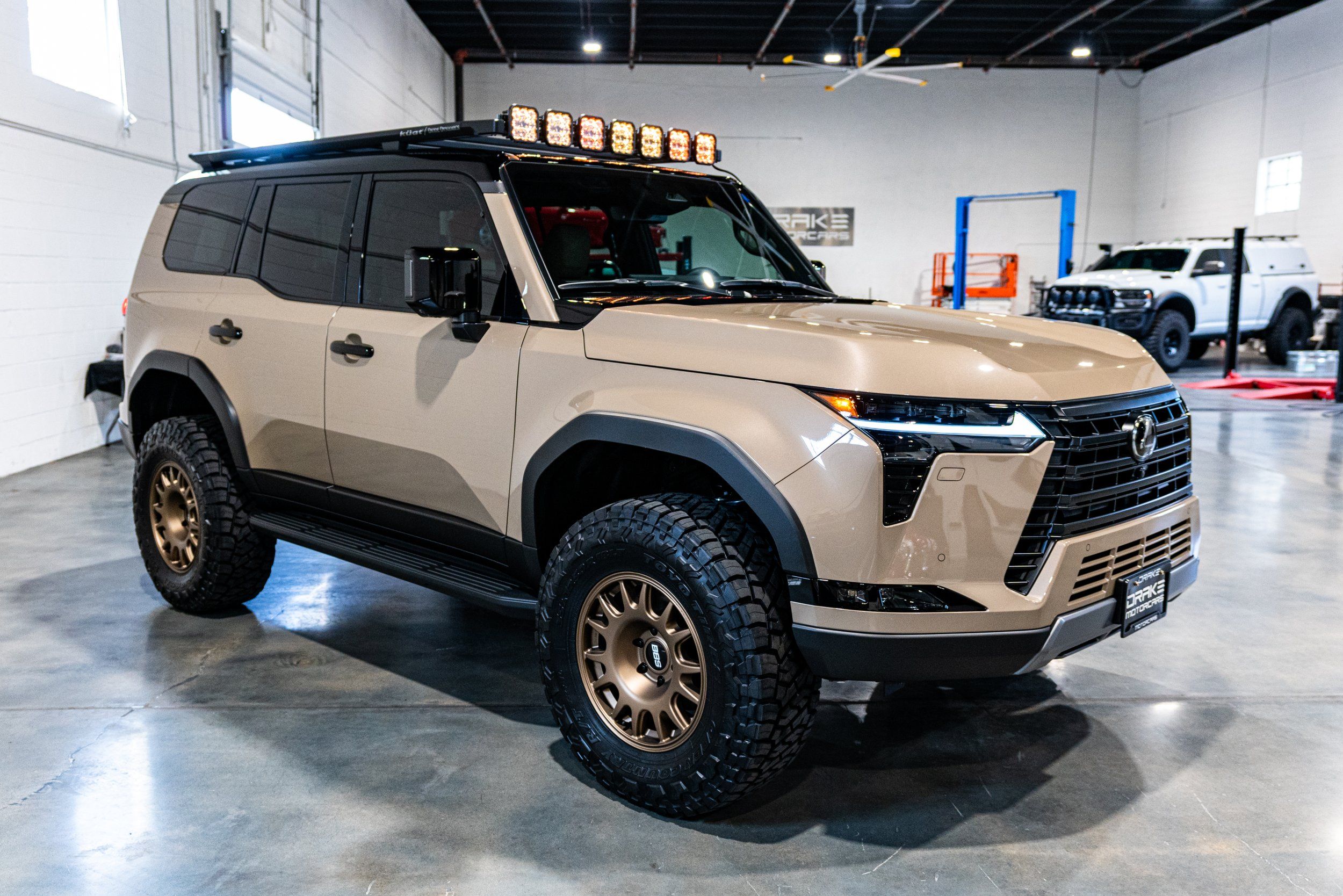 2026 Lexus GX 550 Overtrail+, photo 7