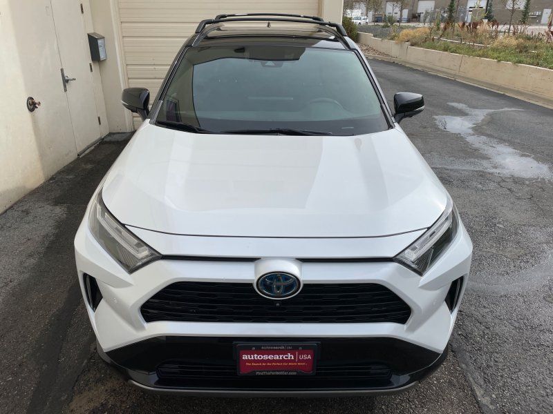 2023 Toyota RAV4 XSE - Photo 10