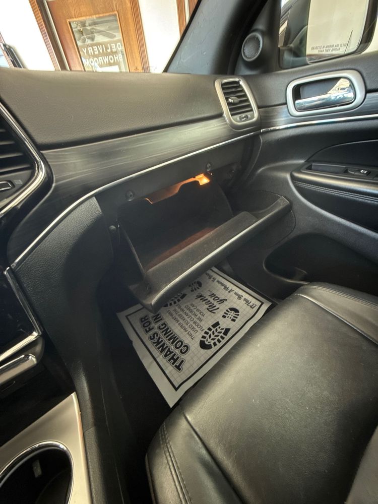 2019 Jeep Grand Cherokee Limited photo 38