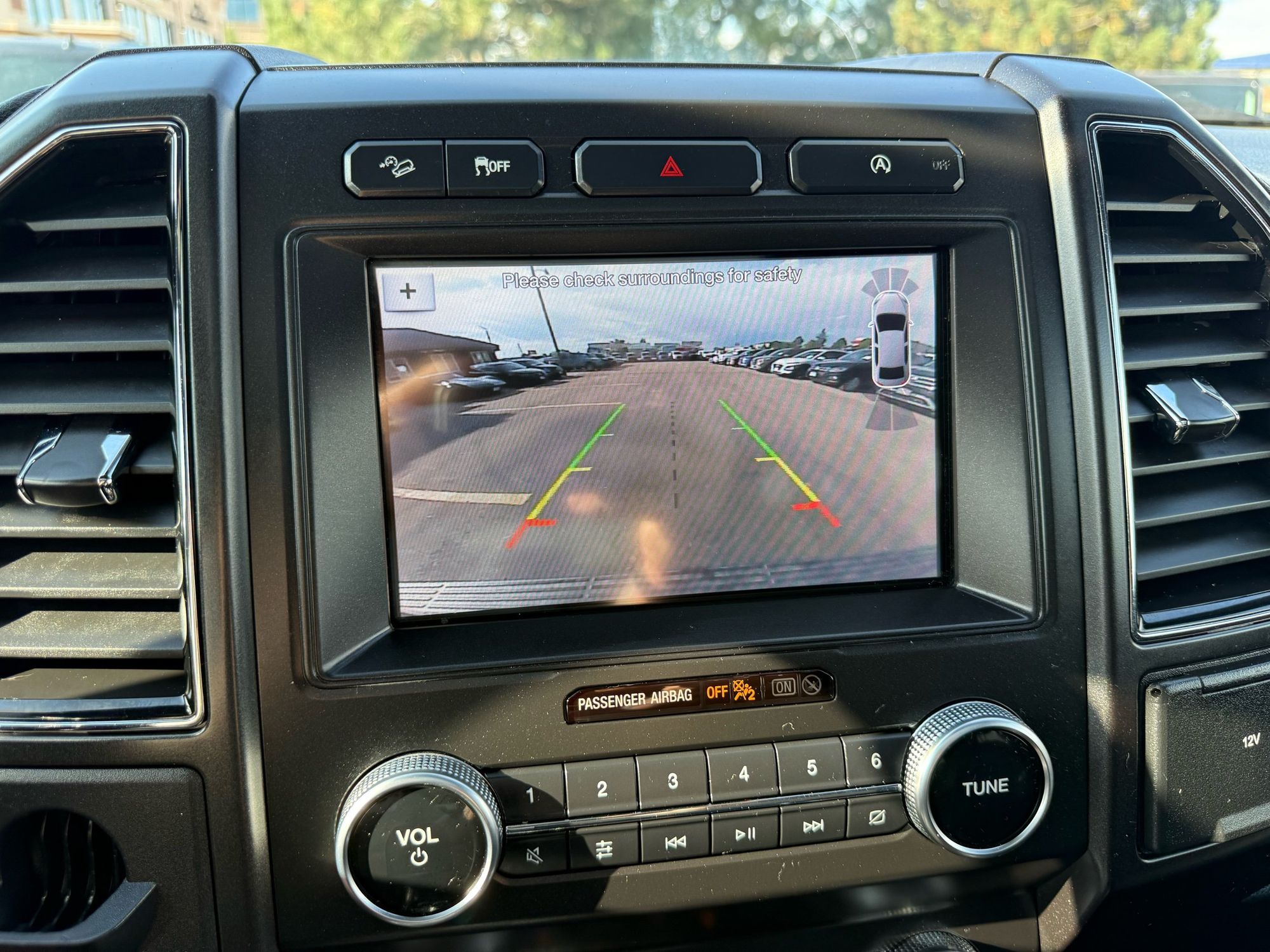 2019 Ford Expedition MAX Limited photo 18