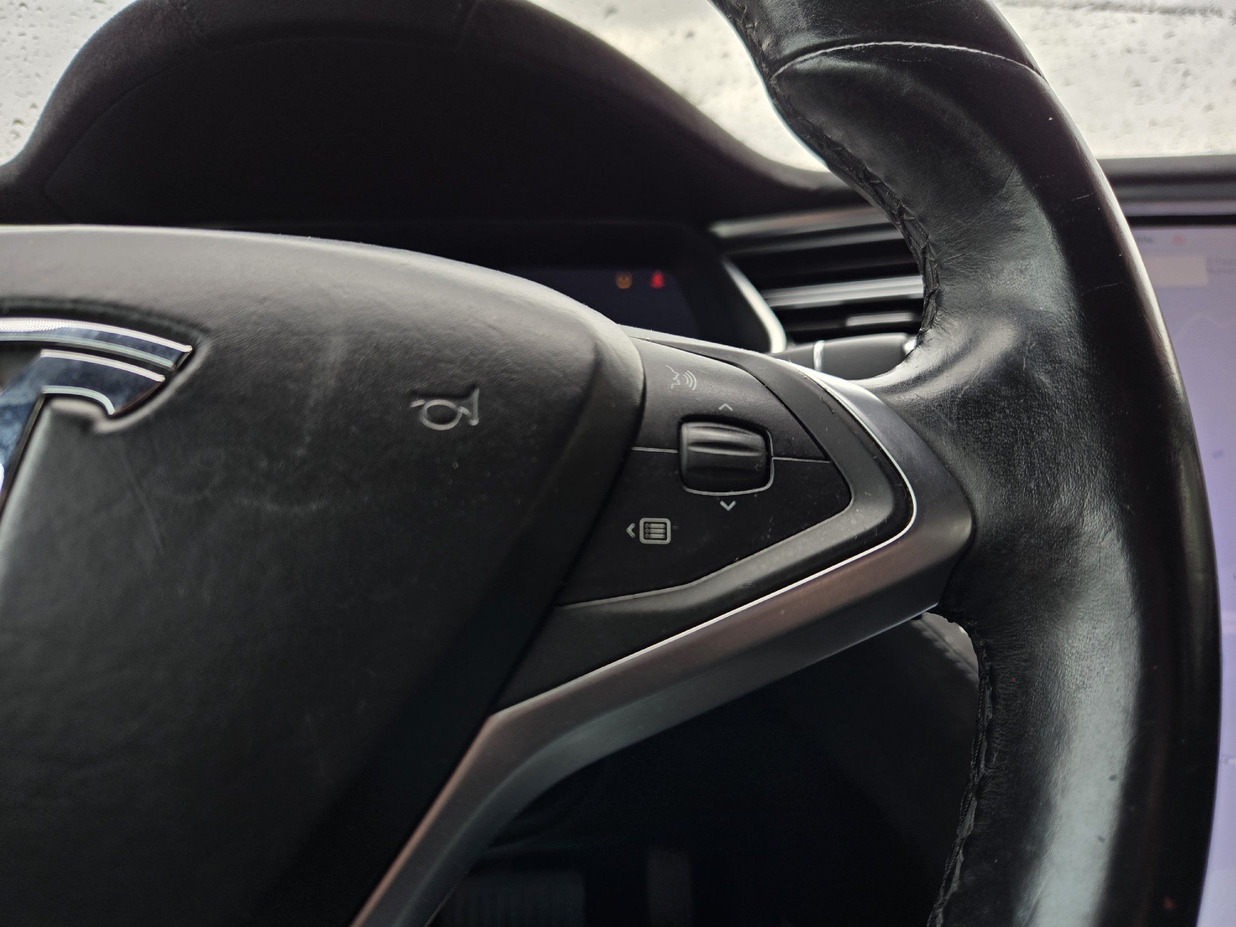 2015 Tesla Model S 70D - Photo 24