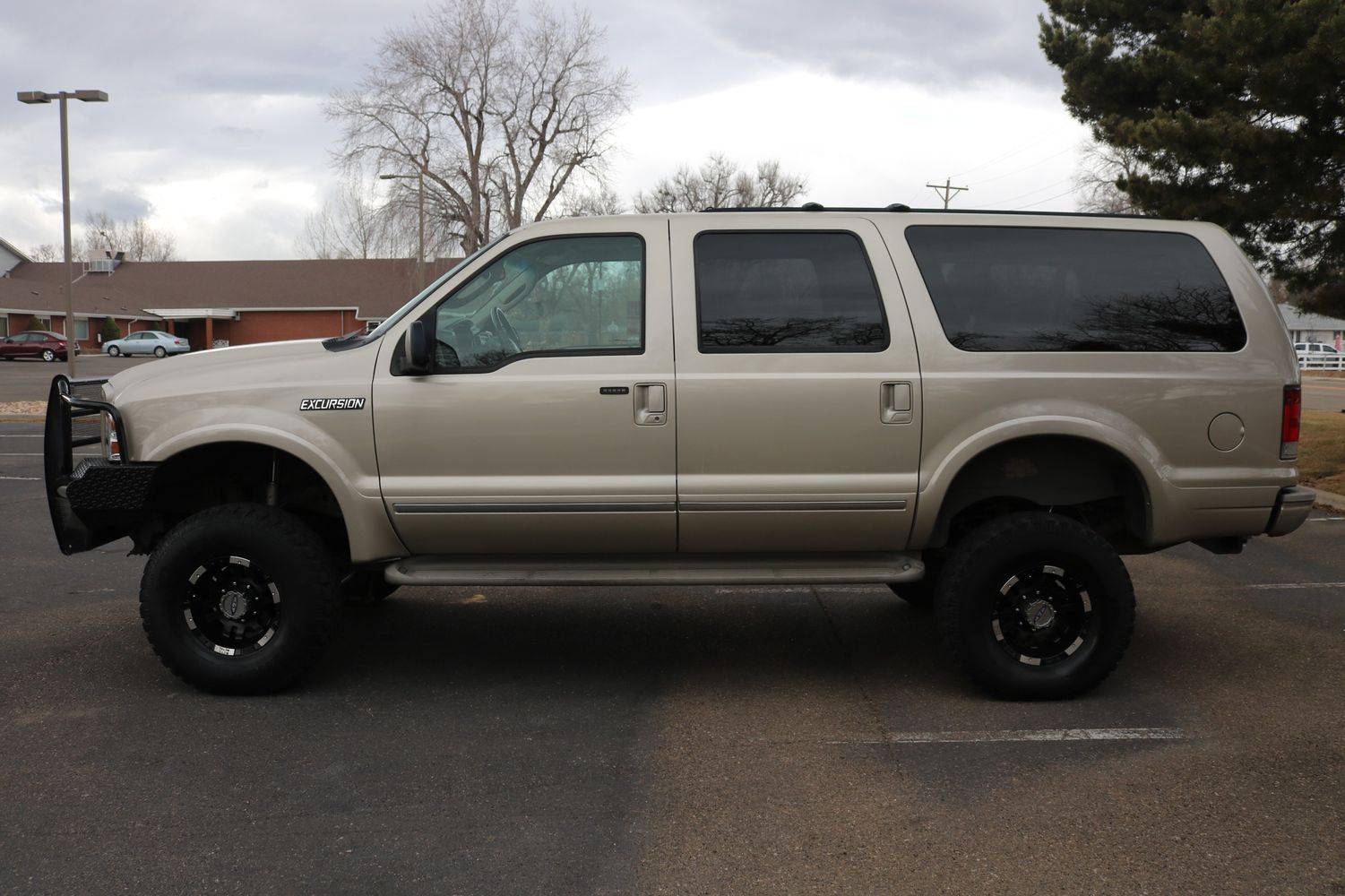 2005 Ford Excursion Limited | Victory Motors of Colorado