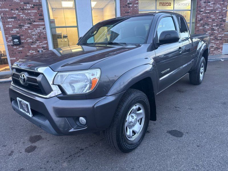 2013 Toyota Tacoma Base's photo