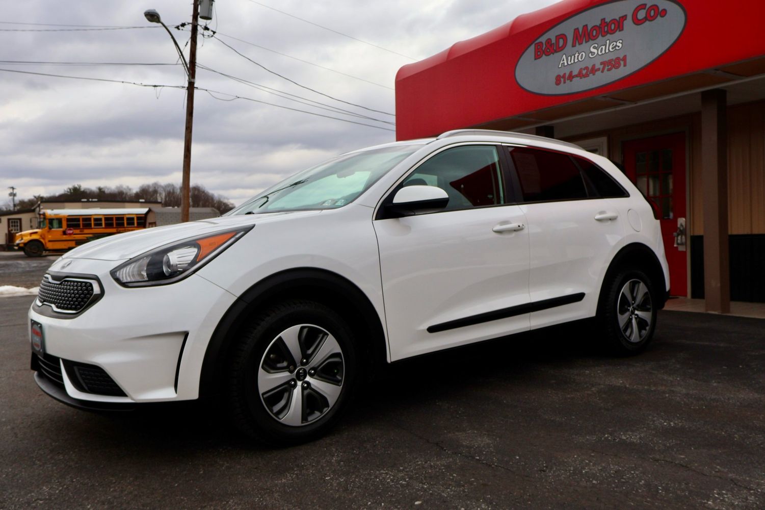 2017 Kia Niro LX