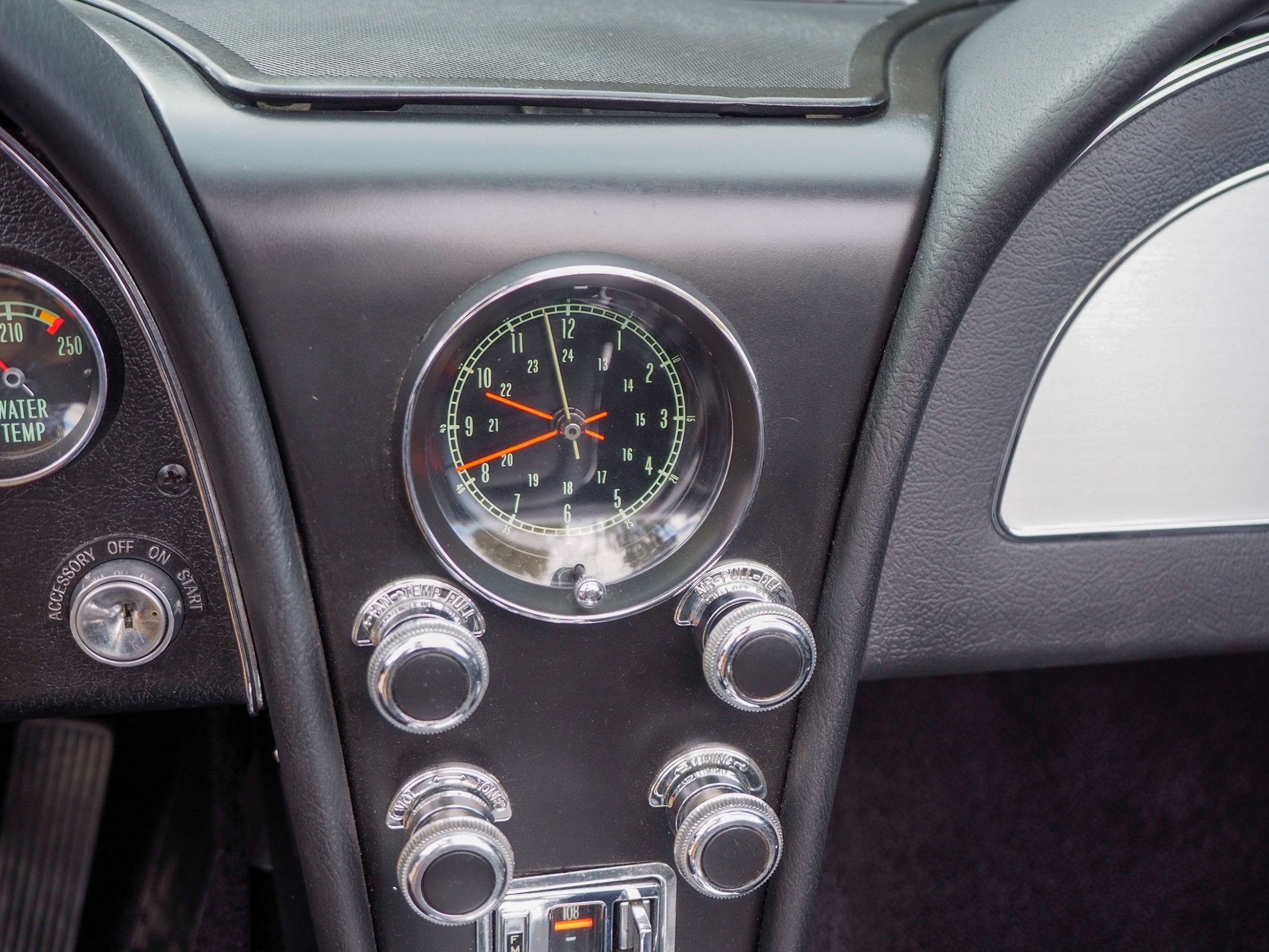 1967 Chevrolet Corvette Silver Convertible