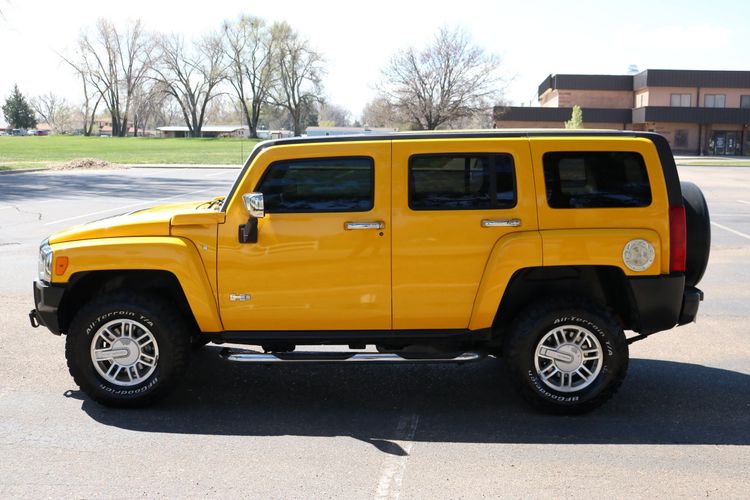 2006 Hummer H3 Luxury | Victory Motors of Colorado