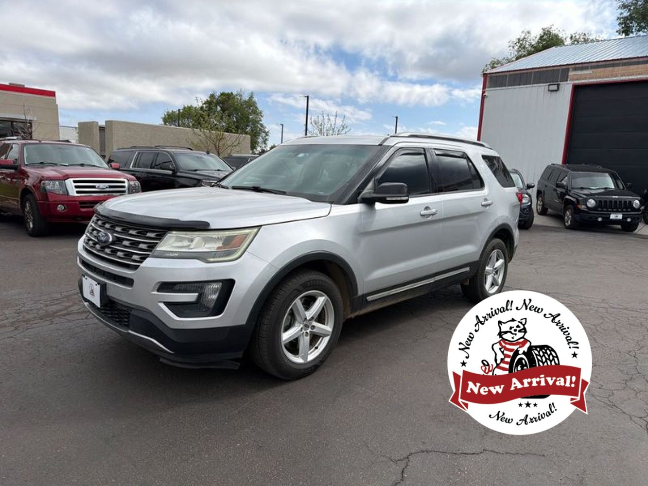 2016 Ford Explorer XLT 4WD's photo