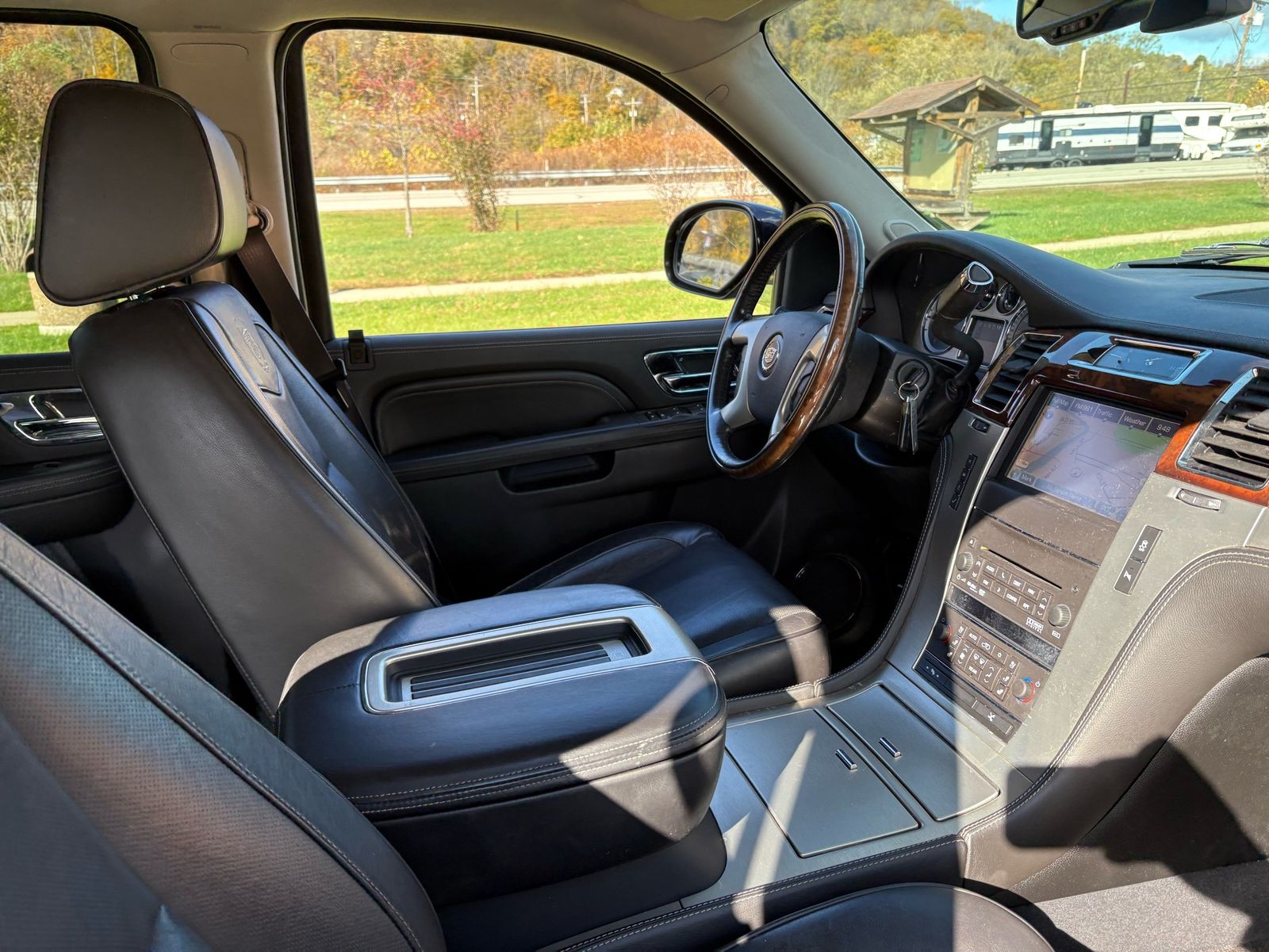 2014 Cadillac Escalade 18