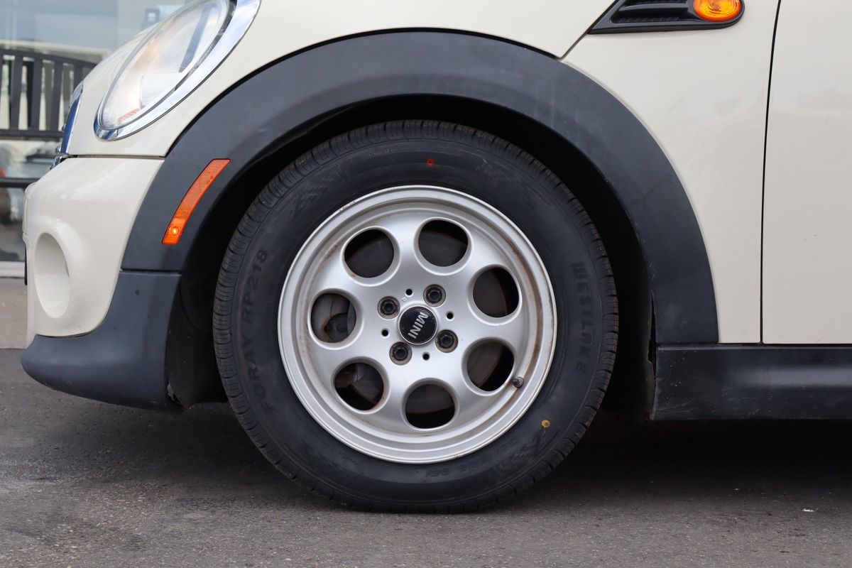 2013 MINI Hardtop Cooper