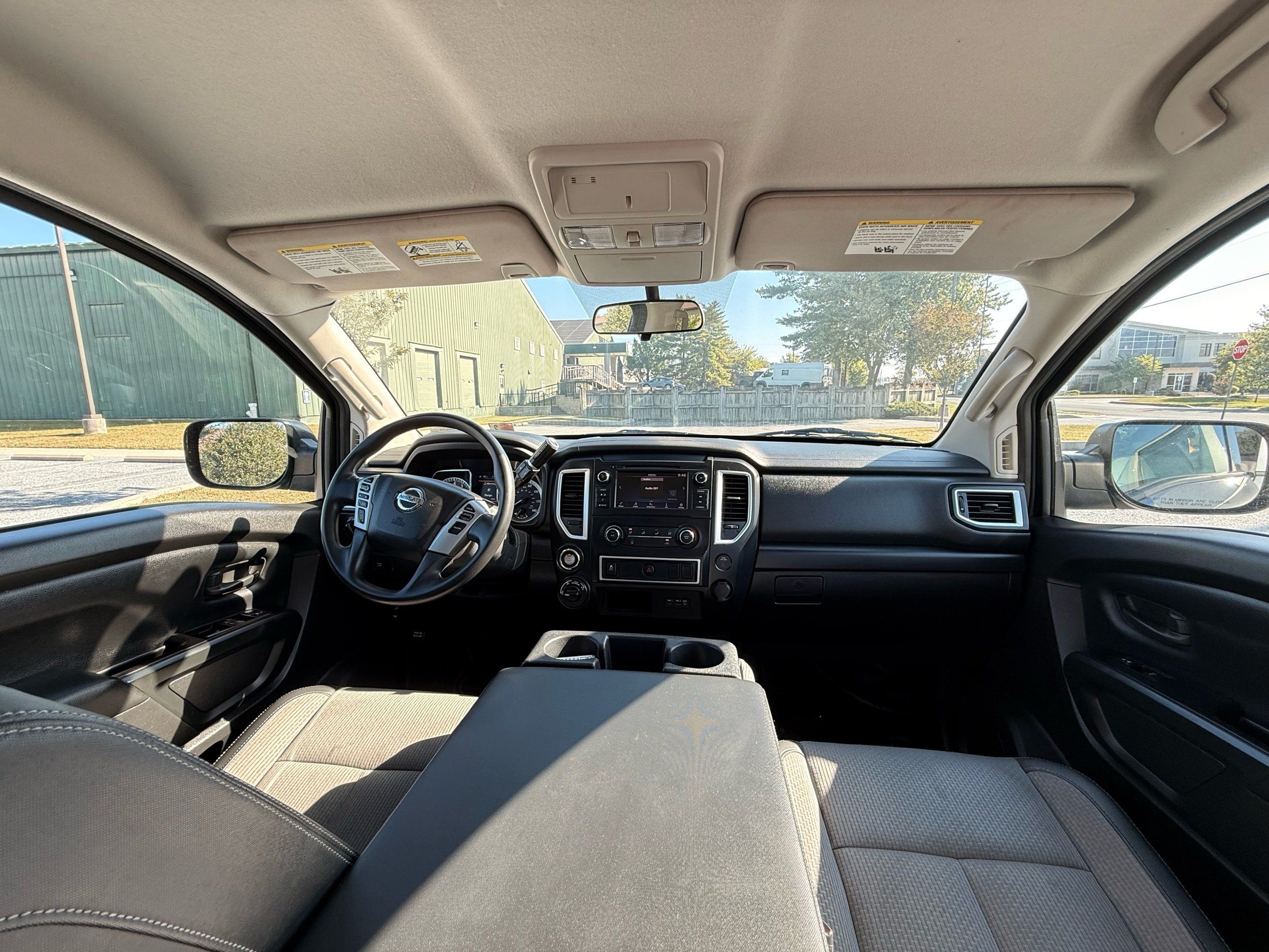 2019 Nissan Titan S photo 14