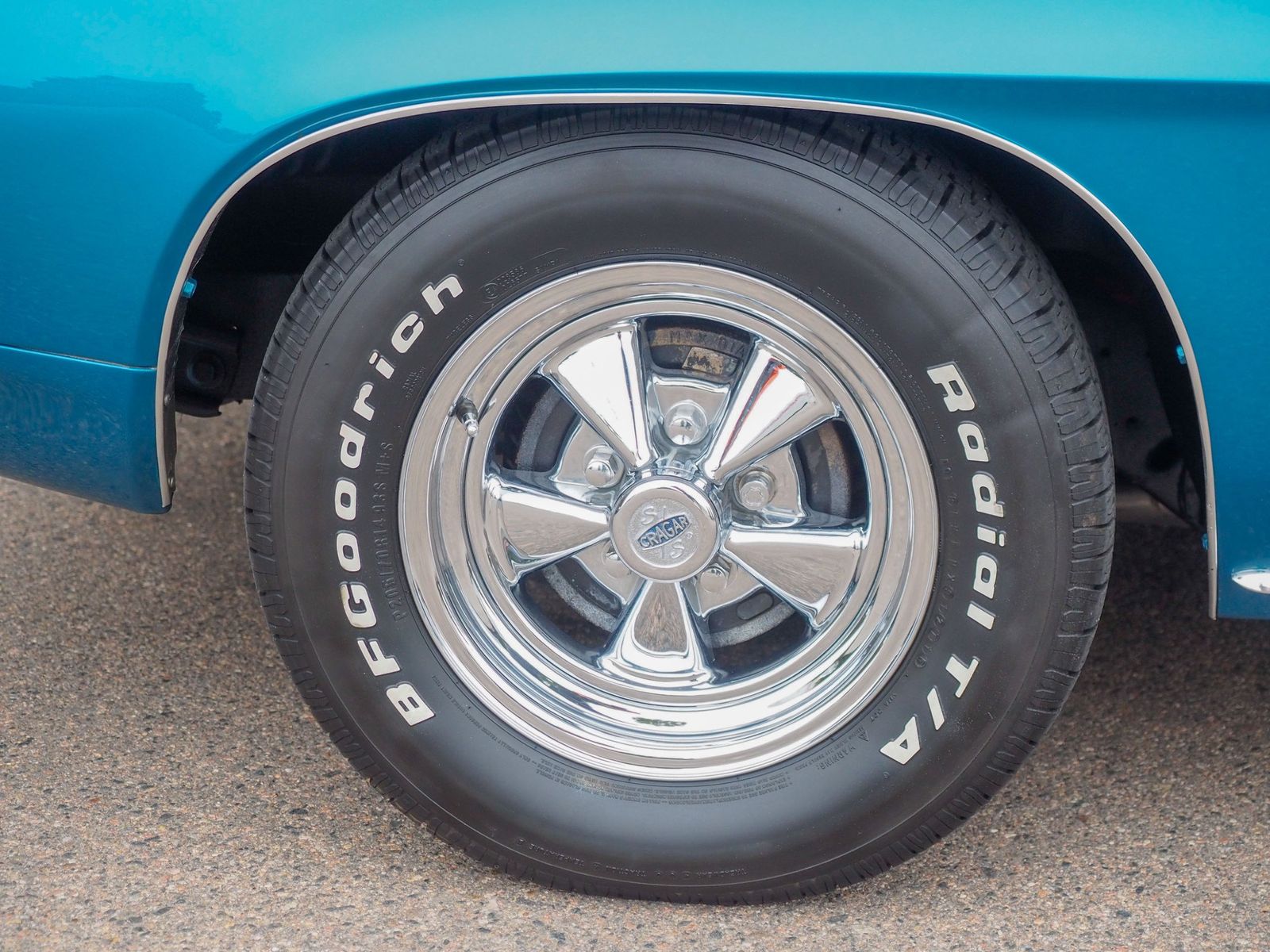 1969 Chevrolet Camaro 28