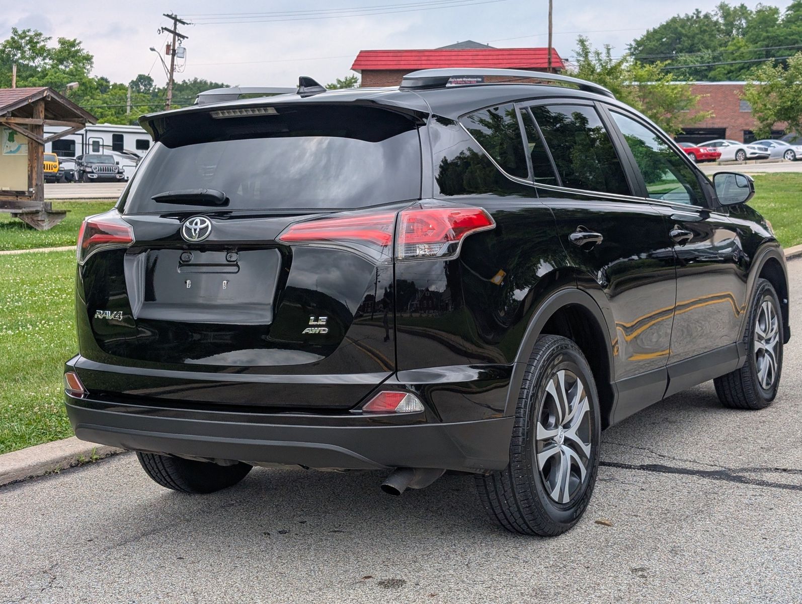 2017 Toyota RAV4 6