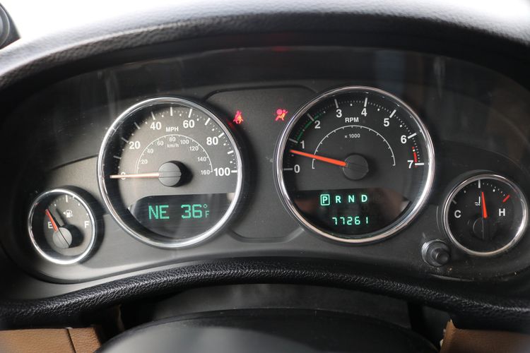 Introducir 62+ imagen jeep wrangler gas gauge problems Thptnganamst