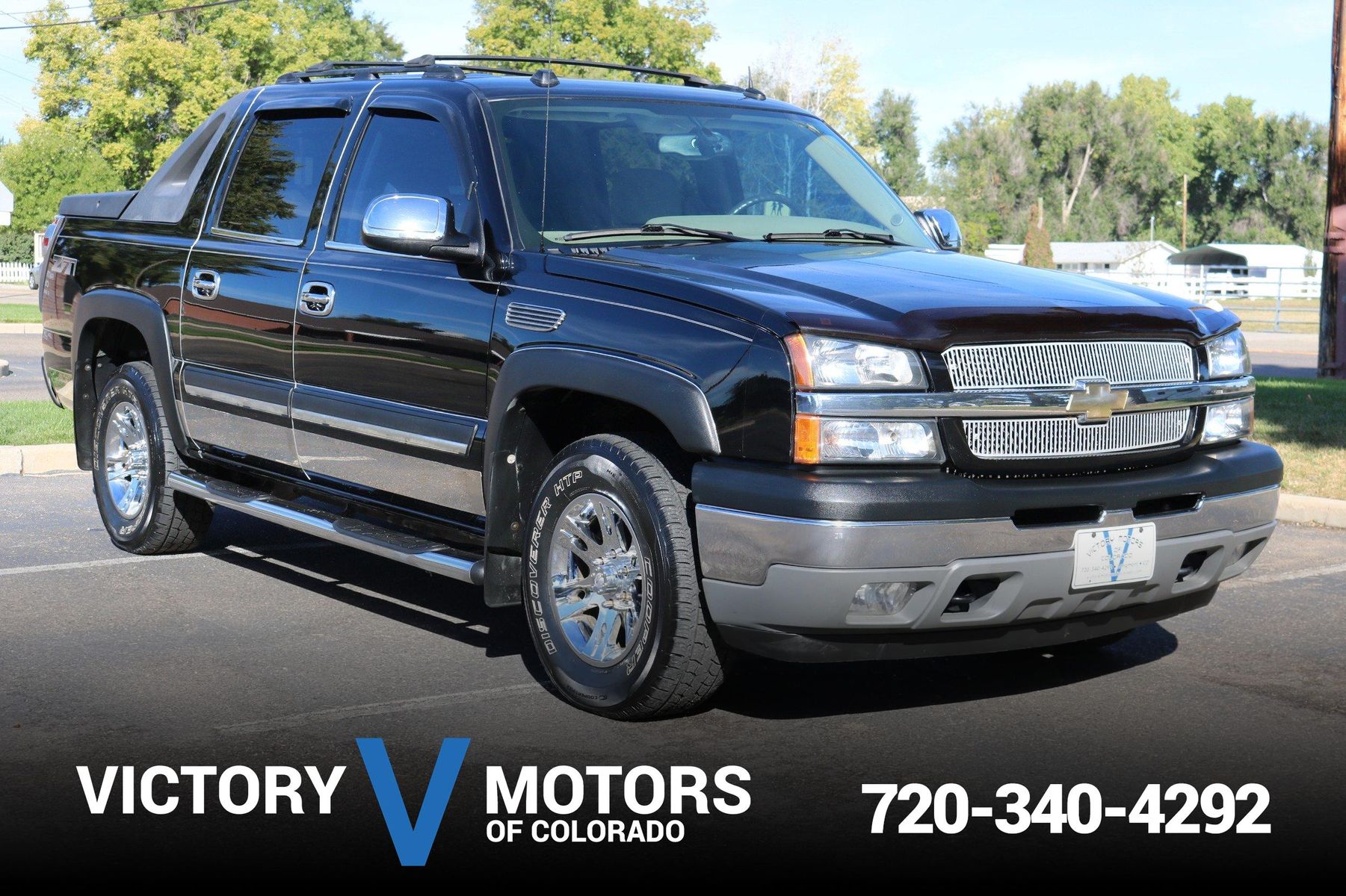 2005 Chevrolet Avalanche Z71 Victory Motors of Colorado