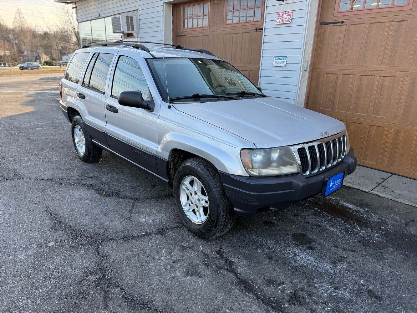 2003 Jeep Grand Cherokee LAREDO's photo