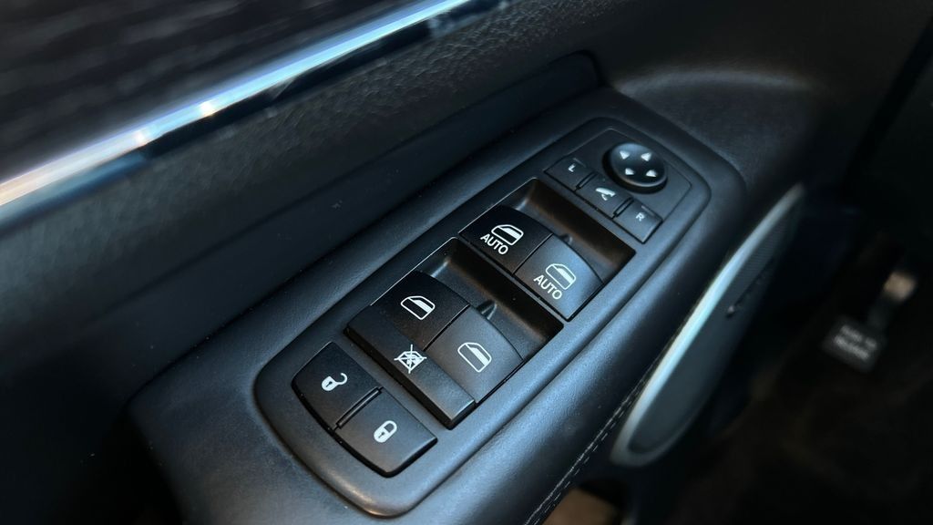 2018 Jeep Grand Cherokee Summit - Photo 35