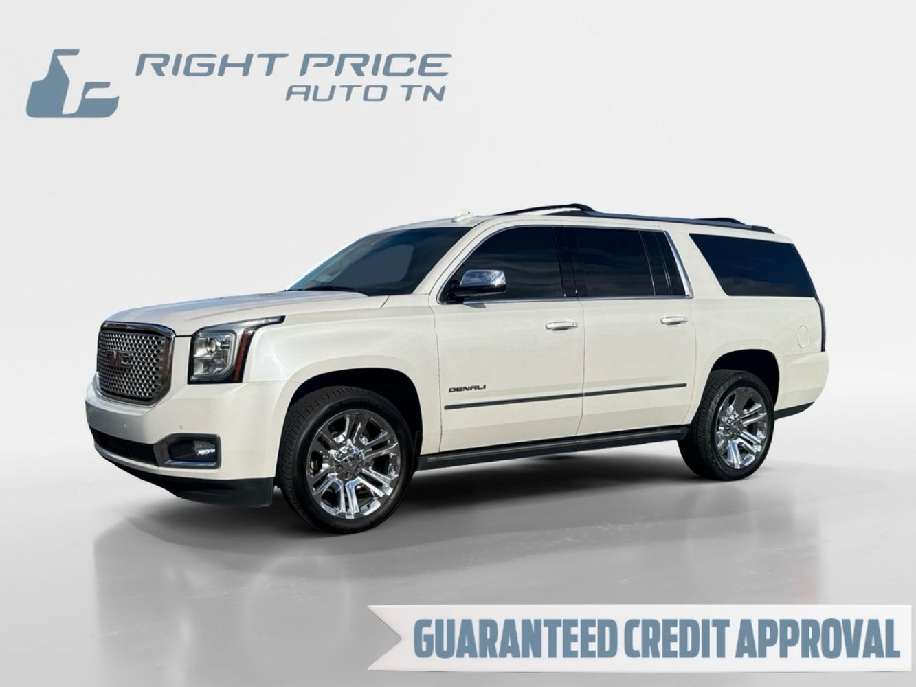 2016 GMC Yukon XL Denali's photo