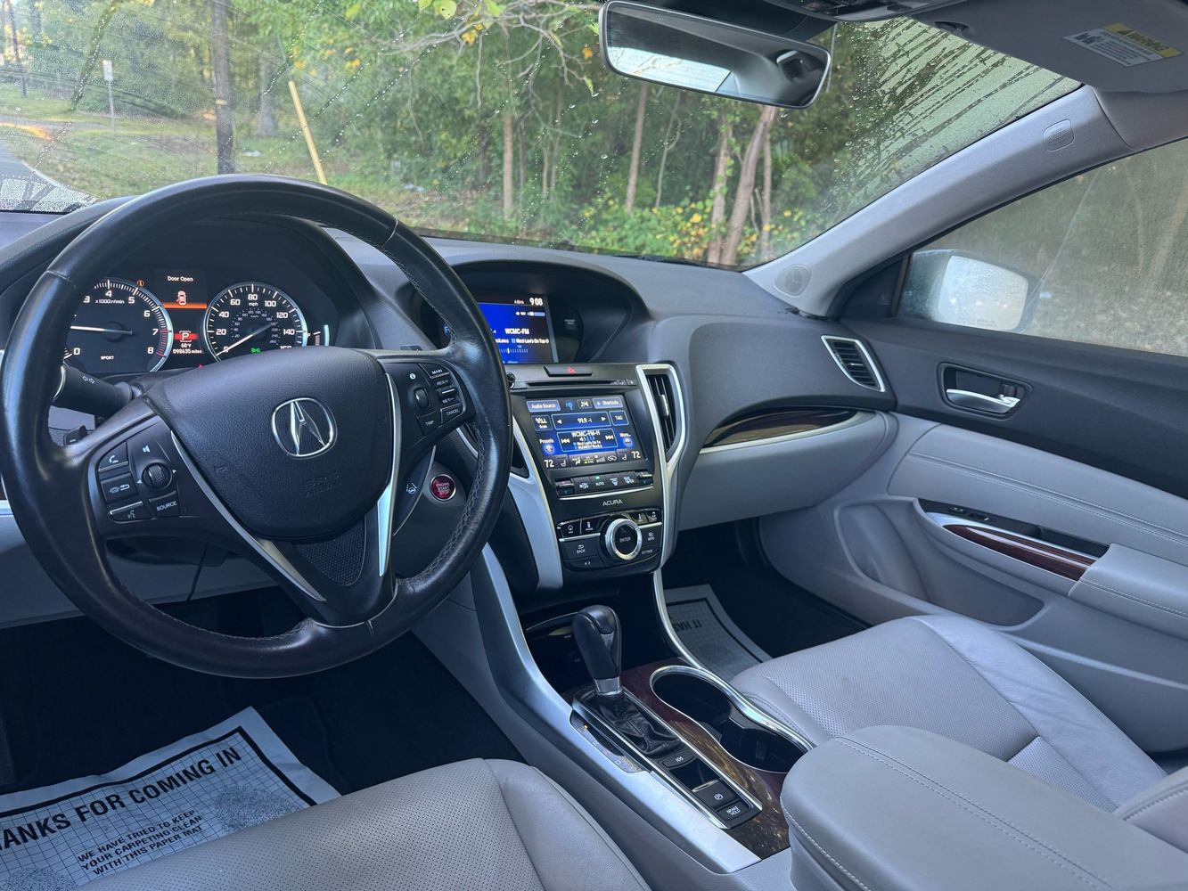 2015 Acura TLX Technology photo 25