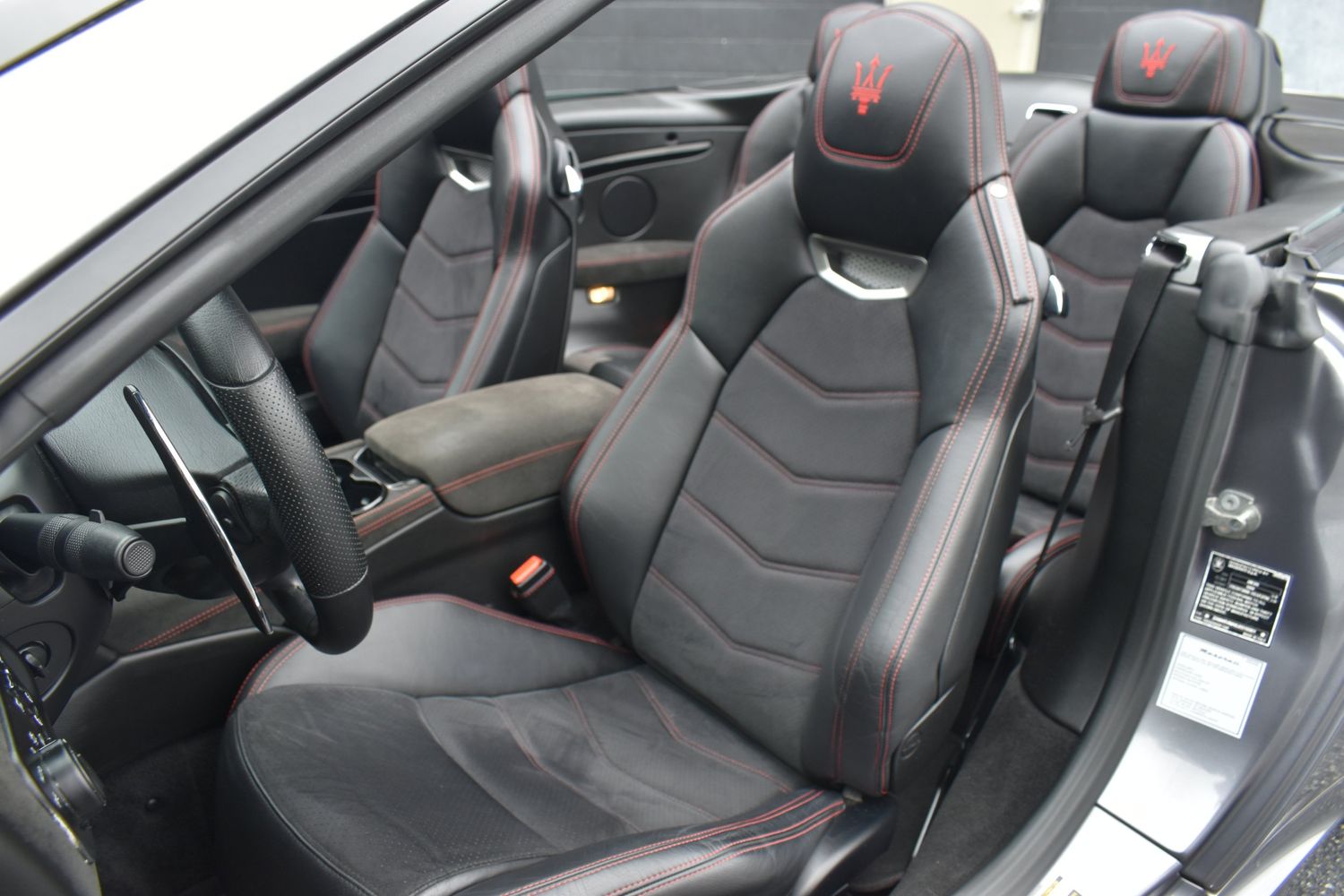 2018 Maserati Granturismo MC photo 2