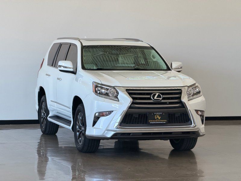 2018 Lexus GX Base