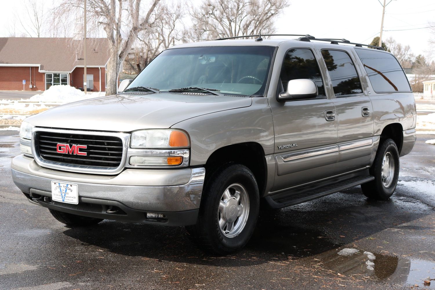 2003 GMC Yukon XL 1500 SLT | Victory Motors of Colorado