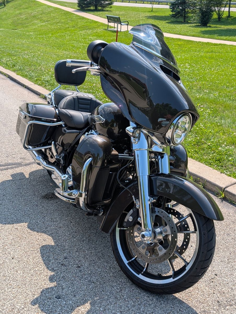2021 Harley-Davidson Touring 26