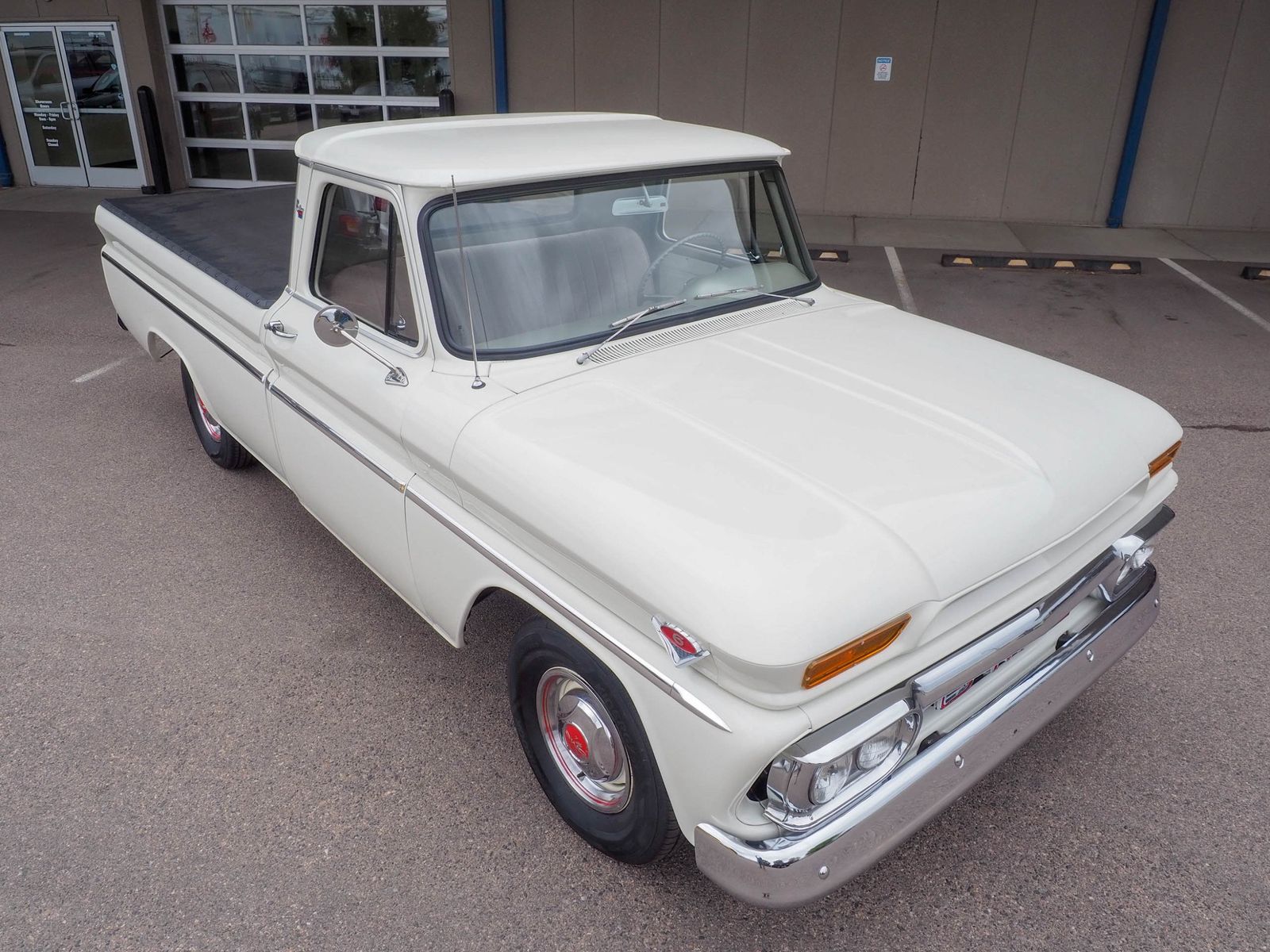 1966 GMC 1000 8
