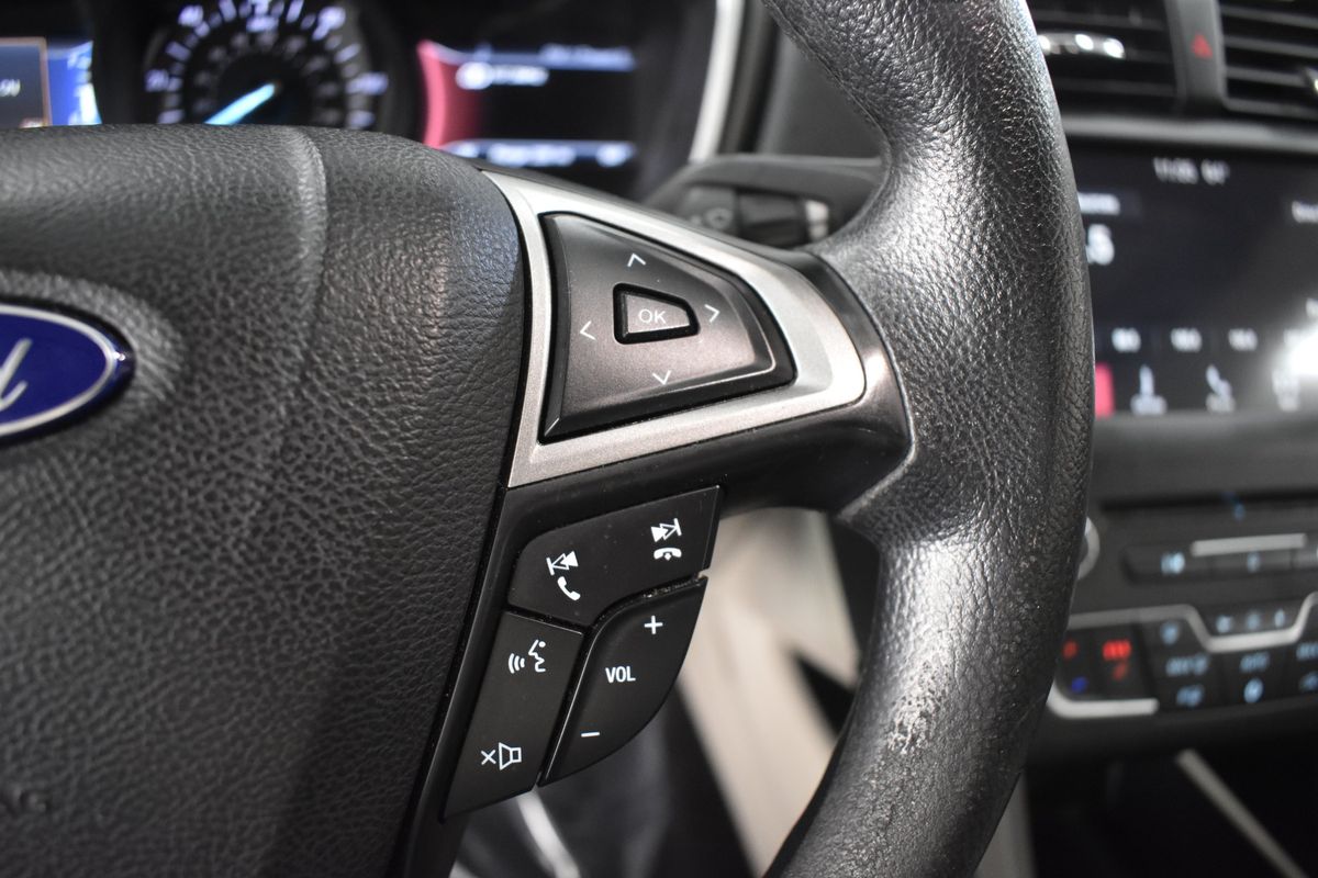 2017 Ford Fusion Hybrid SE