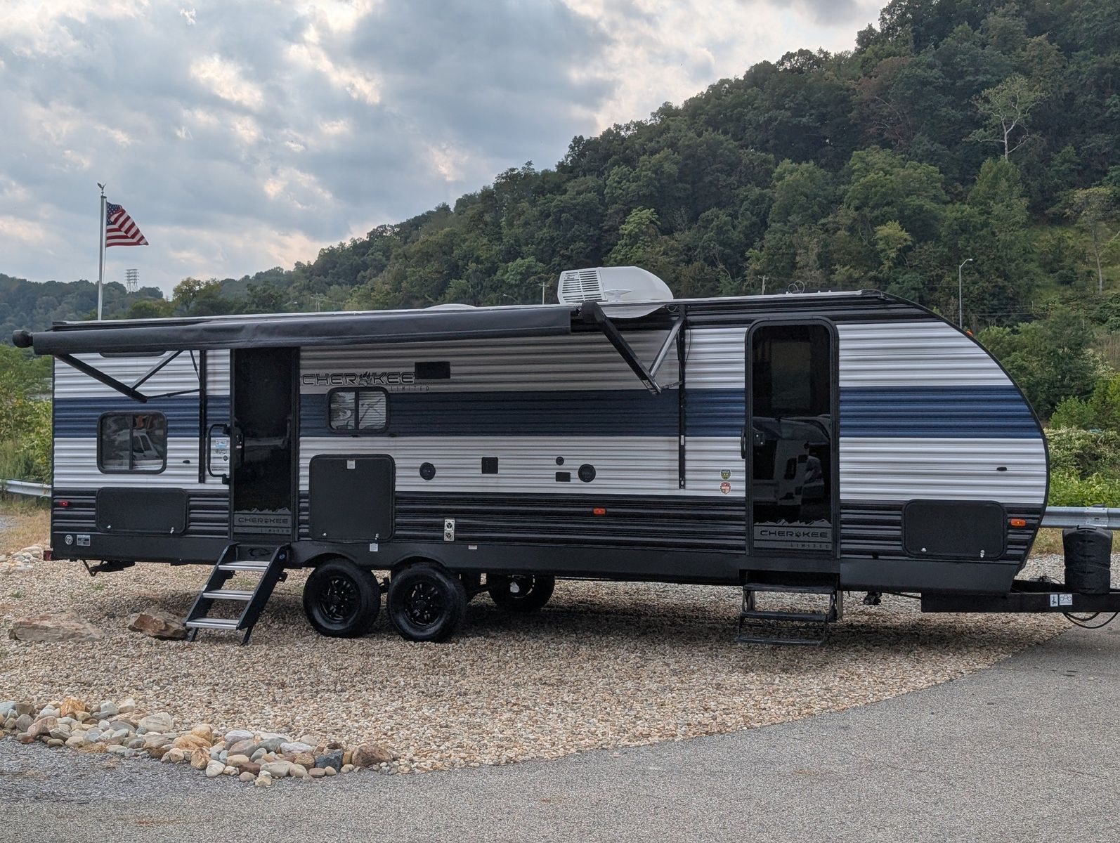 2021 Forest River Cherokee 8